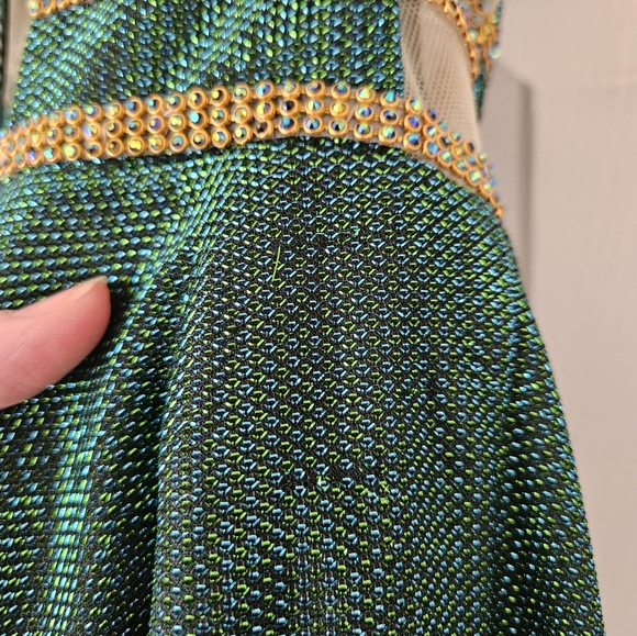 JVN Green and Gold Shoet Prom Dress Size 10 - Picture 7 of 13